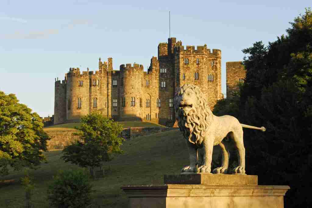 direct cremation in northumberland - alnwick castle on a clear day